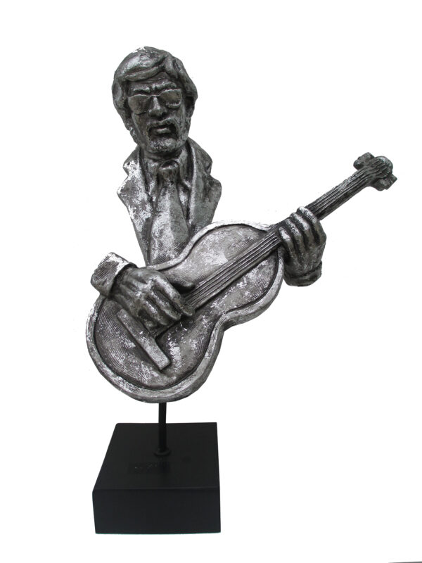 86959 Escultura de guitarrista en base