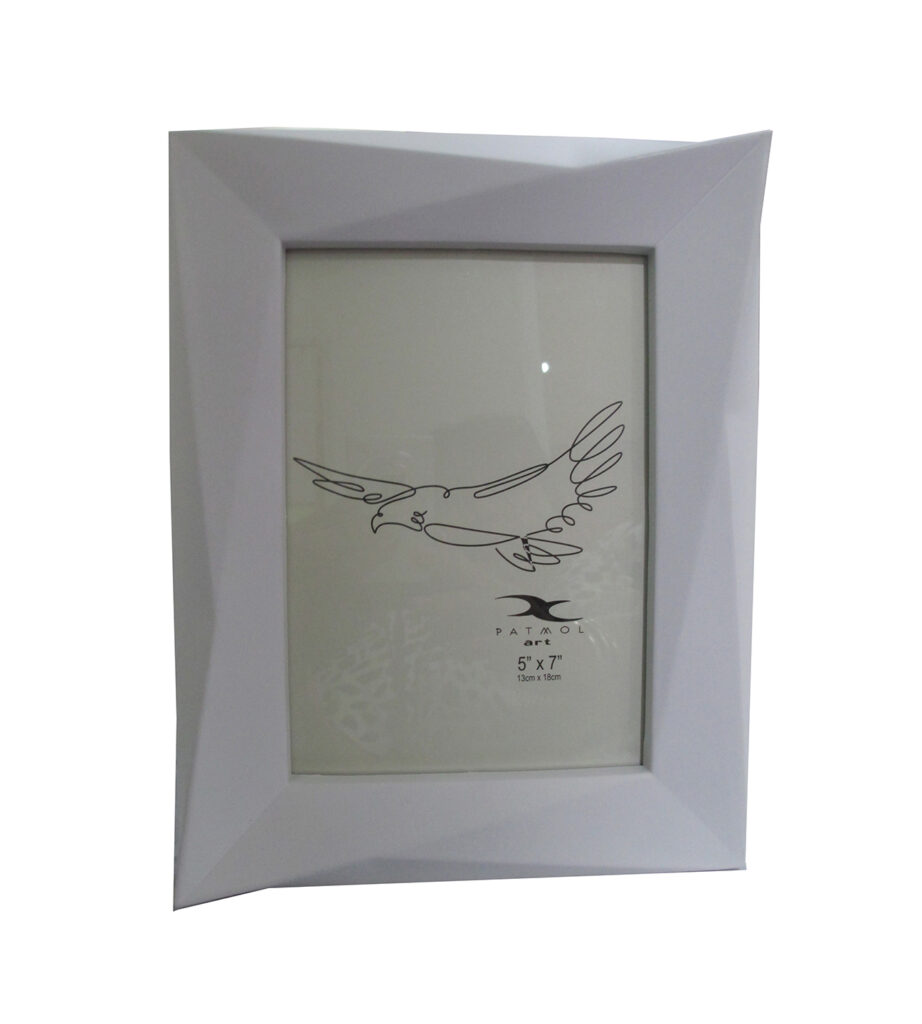 94527 Porta retrato 5"x 7" blanco picos PVC